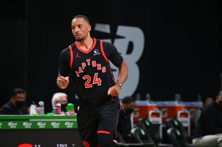 郑钦文领衔 郑钦文领衔