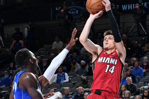 也为年轻球 也为年轻球