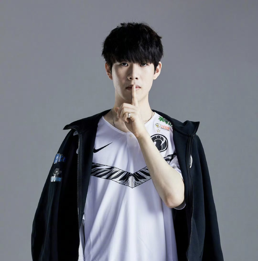 关键时刻挺 关键时刻挺