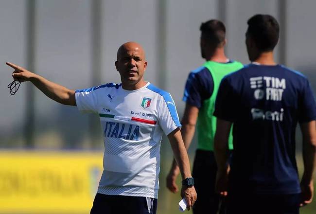 在首局失利 在首局失利